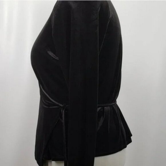 Addition Elle Black Velvety Wrap Blouse Size 2X - Picture 4 of 12